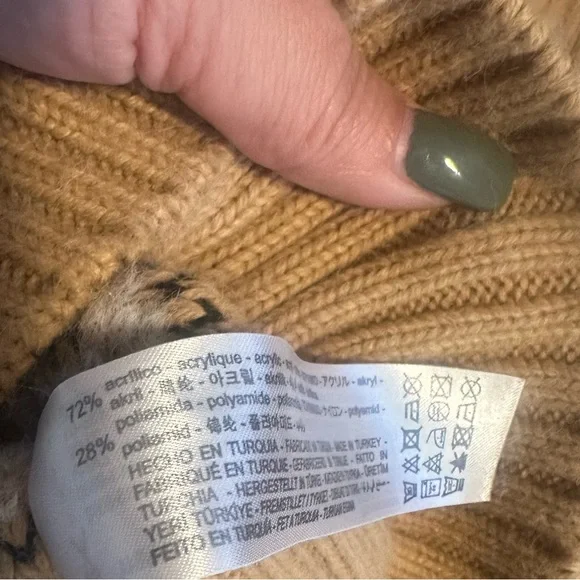 Women’s ZARA Sweater Pullover Sheep 1/4 Button Turtleneck Cozy Knit Small. - Picture 5 of 6